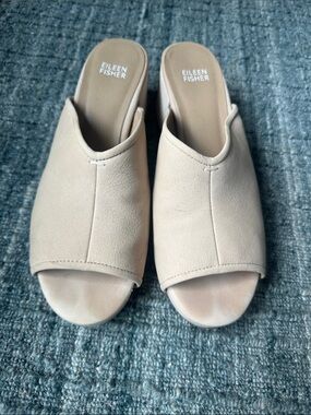 Eileen Fisher Neutral Open-Toe Slide Mules